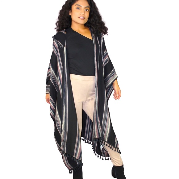 FRINGED SHAWL WRAP W/HOODIE & TASSELS - Picture 2 of 5